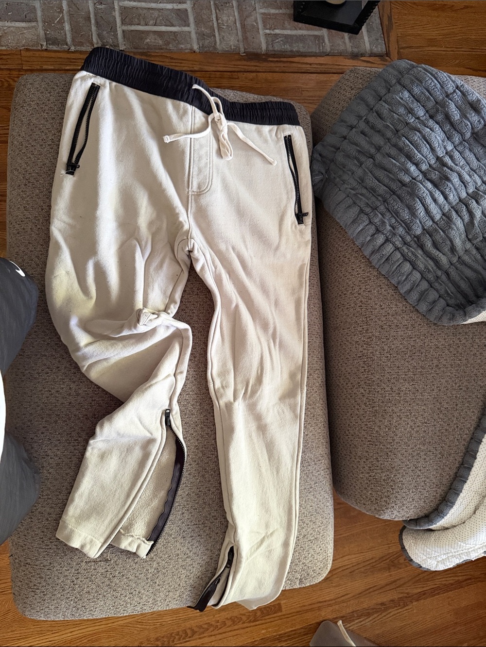 Fear of god essentials Cream Drawstring Joggers with Black Trim